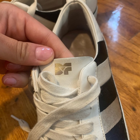 Diane Von Furstenberg striped sneakers - Picture 4 of 4
